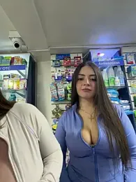 roouse — Stripchat recorded stream image, 07.06.2026 00:40