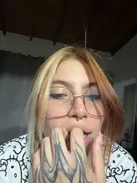 YunoRose_ — Stripchat recorded stream image, 07.06.2026 03:00