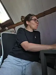 Lina_lou4 — Stripchat recorded stream image, 07.06.2026 11:40