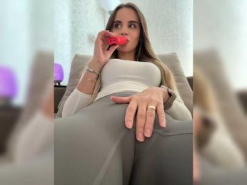 _Lally_ — Bongacams recorded stream image, 08.06.2026 02:20