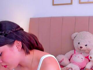 Bella Fontana — Flirt4free recorded stream image, 09.06.2026 17:50