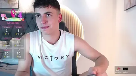 AdrianRinaldi — Stripchat recorded stream image, 09.06.2026 20:10