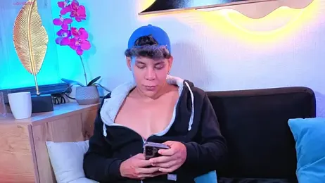 Almiboys — Stripchat recorded stream image, 10.06.2026 04:10