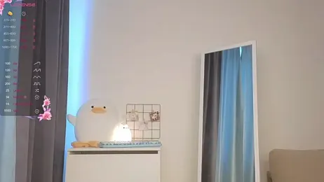 roxydolll — Stripchat recorded stream image, 10.06.2026 02:00