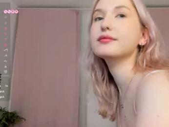 lisaluve — Chaturbate recorded stream image, 10.06.2026 21:20