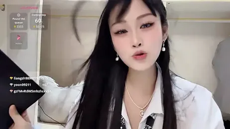 yueyue2003 — Stripchat recorded stream image, 11.06.2026 12:30