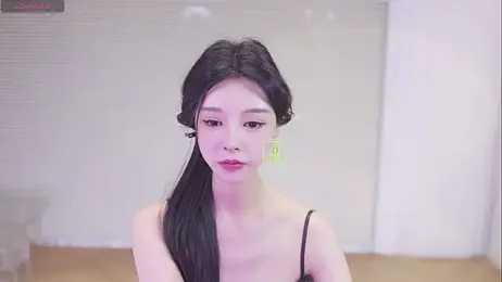 2Zoe — Stripchat recorded stream image, 11.06.2026 14:10