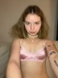 RollingGirls — Stripchat recorded stream image, 11.06.2026 13:10