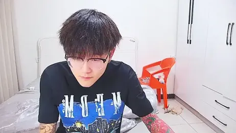 KK-cuteboy — Stripchat recorded stream image, 12.06.2026 05:10