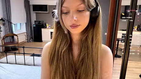 AgataAites — Stripchat recorded stream image, 12.06.2026 13:20
