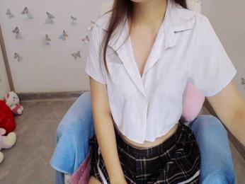 Angela19 — Bongacams recorded stream image, 12.06.2026 19:00