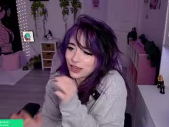 crimsonkitten — Chaturbate recorded stream image, 13.06.2026 00:40