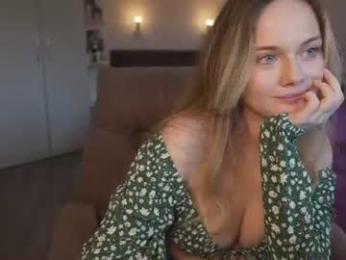 your_kat — Chaturbate recorded stream image, 14.06.2026 14:50