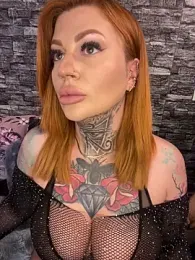 krysstal003 — Stripchat recorded stream image, 14.06.2026 17:50