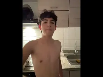 Blum_icee — Stripchat recorded stream image, 14.06.2026 22:20