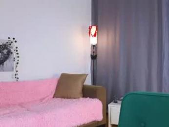 xiaobrunscheen — Chaturbate recorded stream image, 15.06.2026 04:00