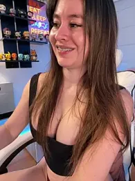 Sharon_07 — Stripchat recorded stream image, 15.06.2026 23:50