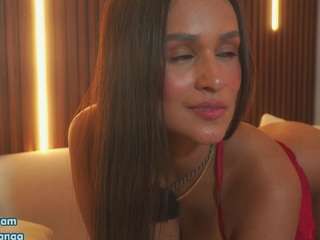 alana-haze — Camsoda recorded stream image, 16.06.2026 04:00