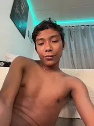 alejo_cute — Stripchat recorded stream image, 16.06.2026 22:20