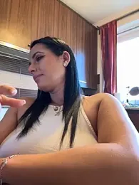 Hotmomcheckk_ — Stripchat recorded stream image, 18.06.2026 11:30