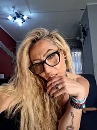 harleyejoker1 — Stripchat recorded stream image, 19.06.2026 12:30