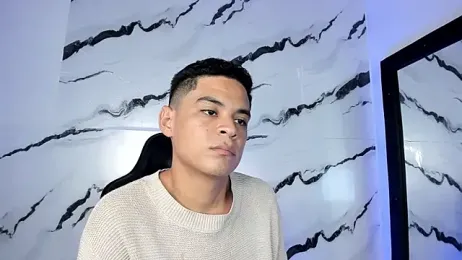 edy_play — Stripchat recorded stream image, 19.06.2026 23:00