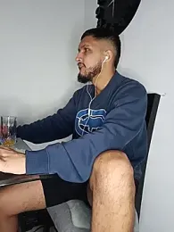 mosmar_20 — Stripchat recorded stream image, 19.06.2026 21:00