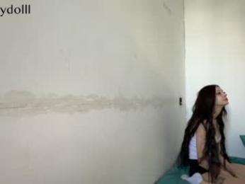 tinnydoll — Chaturbate recorded stream image, 20.06.2026 11:40