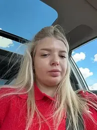 OdriOlsens — Stripchat recorded stream image, 20.06.2026 11:00