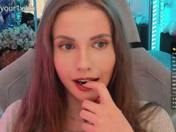 VikkiExtraCheese — Bongacams recorded stream image, 20.06.2026 07:40
