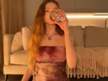 alis_molli — Chaturbate recorded stream image, 20.06.2026 15:30