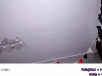 vivian_qwerty — Chaturbate recorded stream image, 23.06.2026 05:50