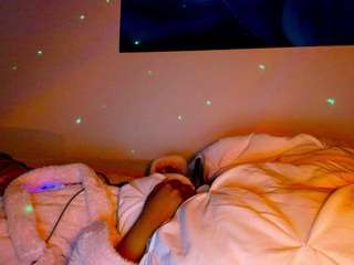 briannabrave — Camsoda recorded stream image, 24.06.2026 06:10