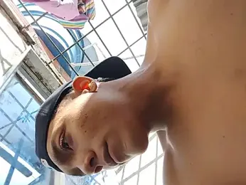 tayson_ — Stripchat recorded stream image, 24.06.2026 12:30
