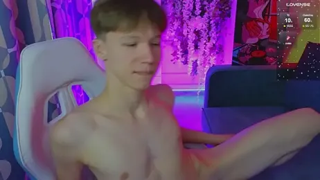 cuMte_boy — Stripchat recorded stream image, 25.06.2026 01:20