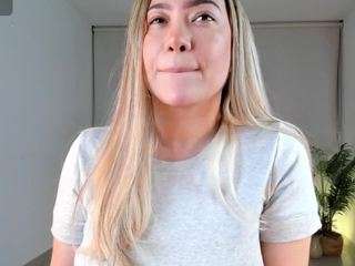 annwill — Camsoda recorded stream image, 26.06.2026 03:50
