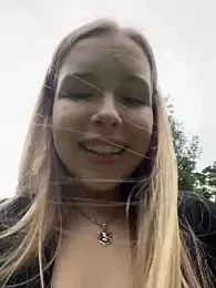 Liza_risky — Stripchat recorded stream image, 26.06.2026 12:20