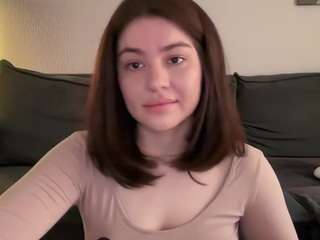 youramy — Camsoda recorded stream image, 28.06.2026 08:30