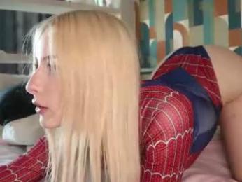 w1xll — Chaturbate recorded stream image, 03.07.2026 10:00