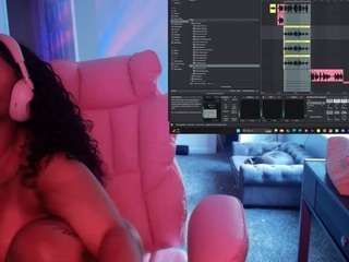 briannabrave — Camsoda recorded stream image, 05.07.2026 03:00