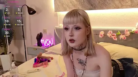 MilkMeSoftly — Stripchat recorded stream image, 05.07.2026 08:20
