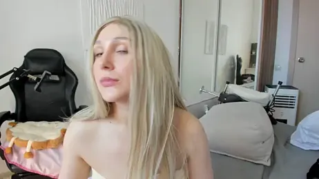 CarolMay — Stripchat recorded stream image, 06.07.2026 06:50