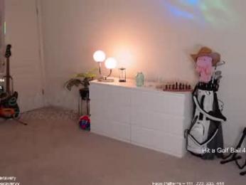 petitebrat — Chaturbate recorded stream image, 06.07.2026 22:40