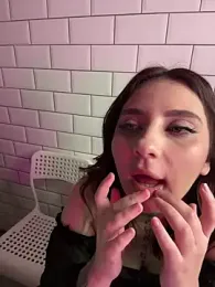 RollingGirls — Stripchat recorded stream image, 02.02.2025 05:00