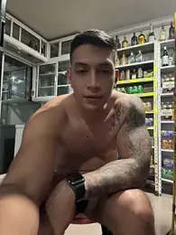 OliverWest04 — Stripchat recorded stream image, 09.07.2026 22:10