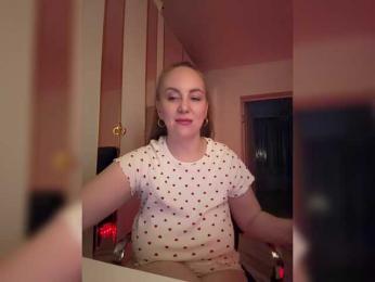 cherryygirl — Bongacams recorded stream image, 11.03.2025 16:40