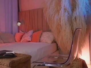 cataliinaevains — Camsoda recorded stream image, 12.07.2026 01:10