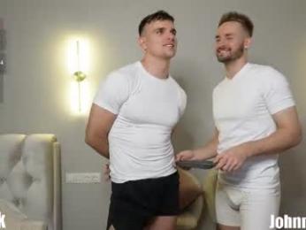 nik_sharp — Chaturbate recorded stream image, 12.07.2026 15:20