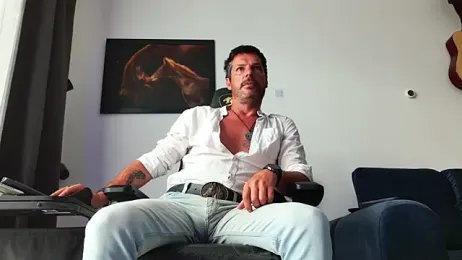 ChrisKox — Stripchat recorded stream image, 13.07.2026 04:00