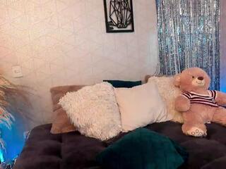 Alma Bell — Flirt4free recorded stream image, 13.07.2026 09:30